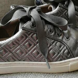 Tory burch silver leather sneakers